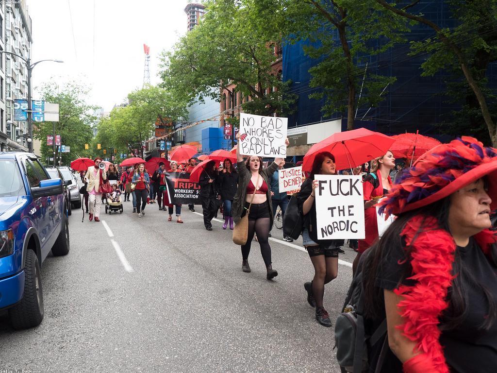 សារៈសំខាន់នៃសេវាកម្មចំប៉ីក្នុងសម័យឌីជីថល