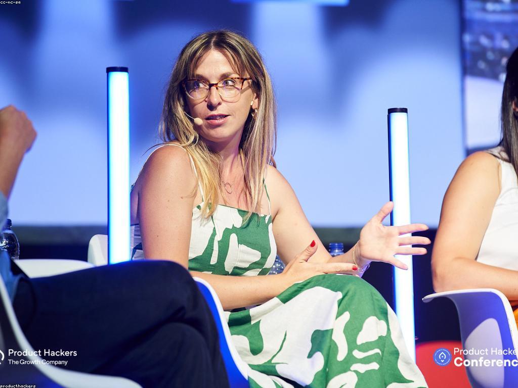 សារៈសំខាន់នៃសេវាកម្មចំប៉ីក្នុងសម័យឌីជីថល